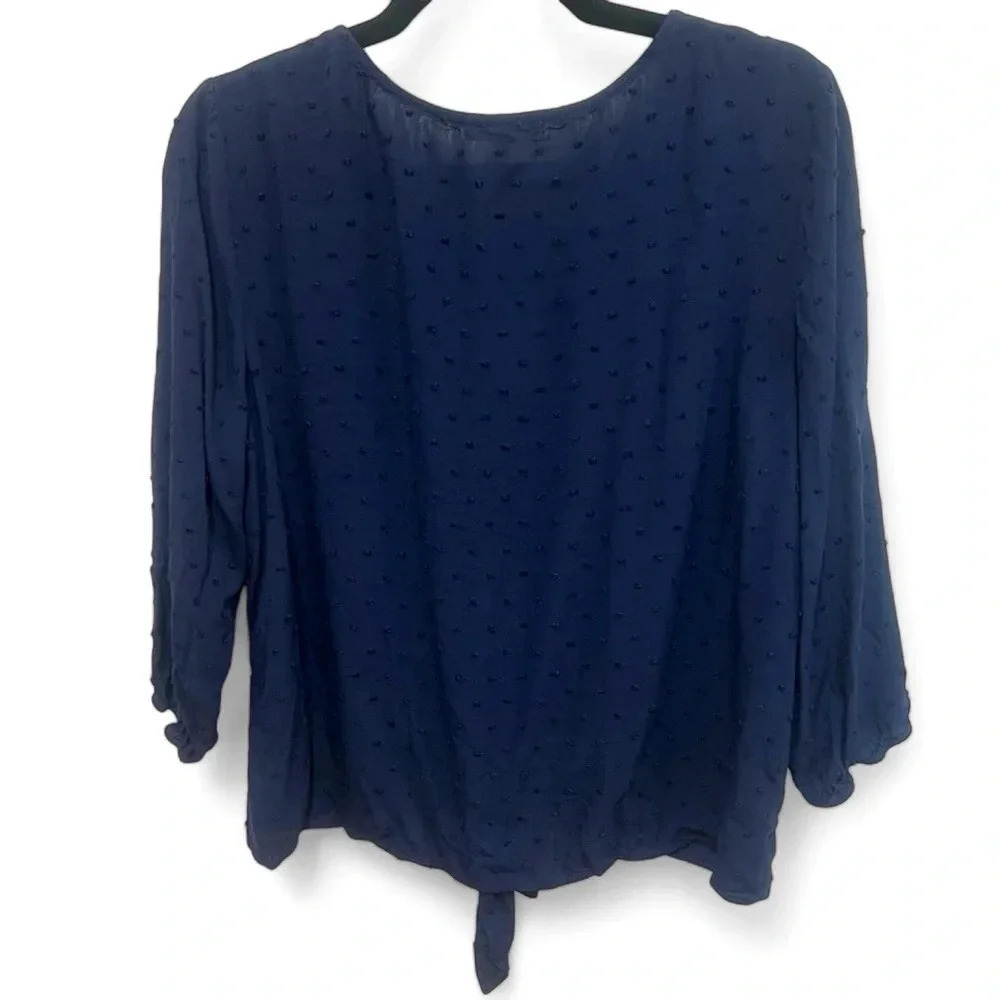 Nine Britton front tie blouse semi sheer with raised polka dots size large - Picture 2 of 6
